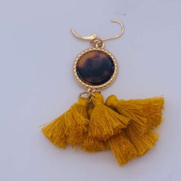 INC tortoise multi-tassel drop earrings - Picture 5 of 7